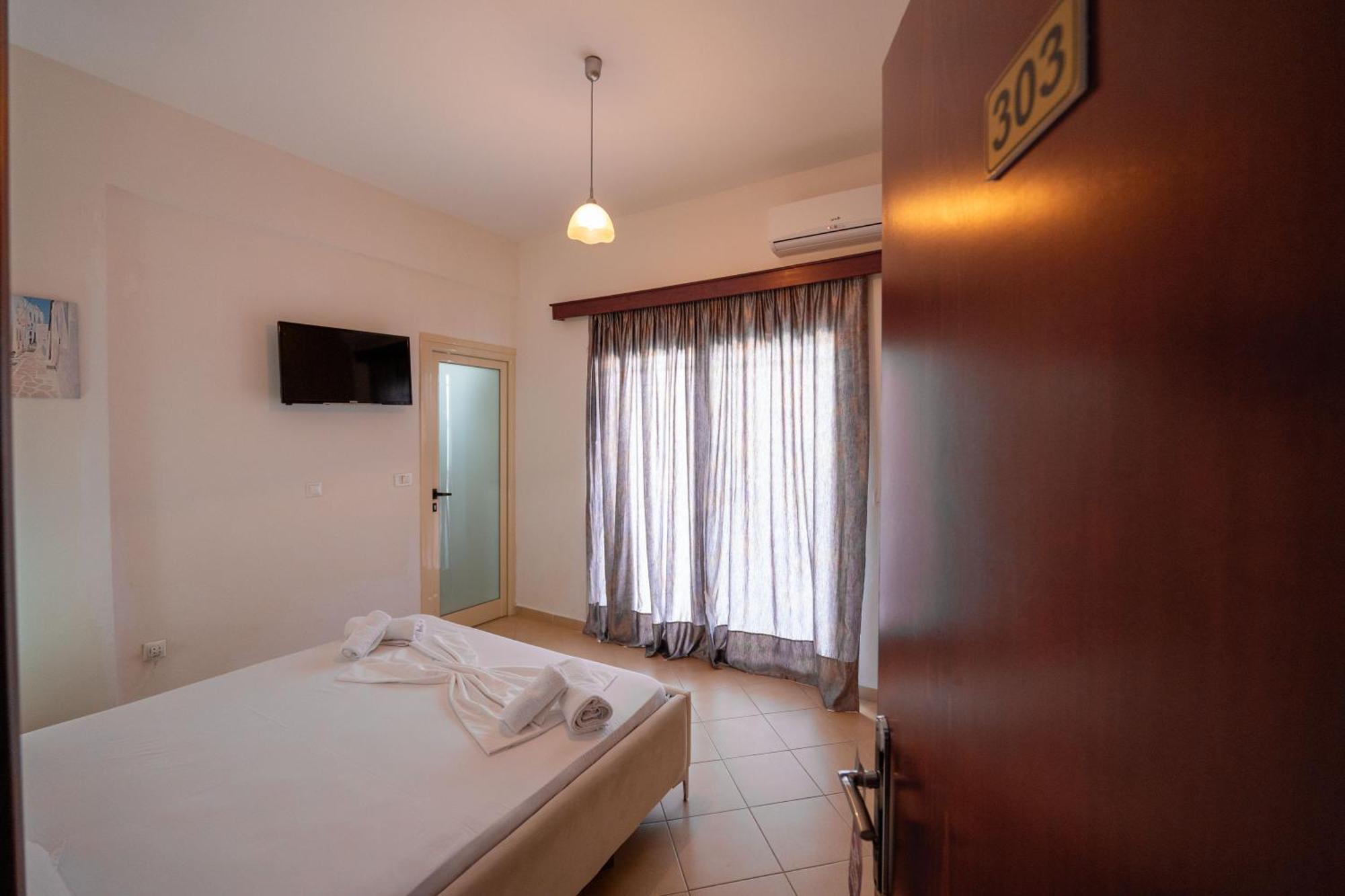 Vila Flamuri Sarande Exterior photo